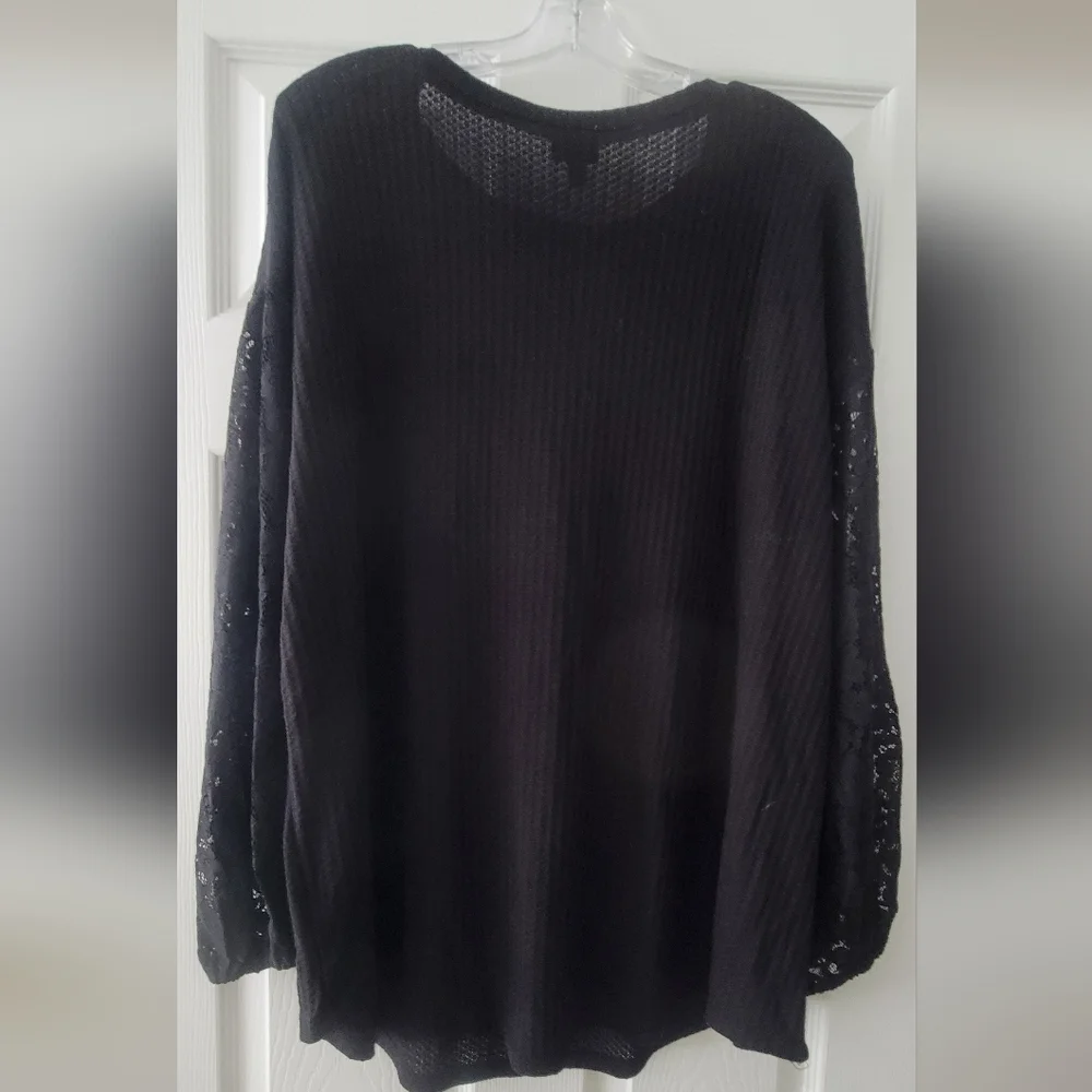 Torrid Waffle Knit Tunic Top w/ Lace Sleeves – NWT – Size 1X (14/16) - Picture 5 of 5
